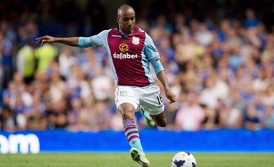 Man Utd theo đuổi tiền vệ của Aston Villa