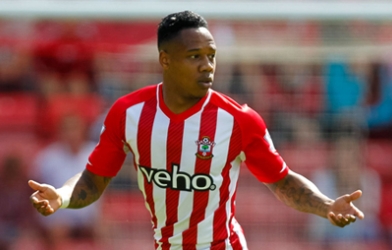 Man Utd đạt được thỏa thuận sơ bộ với Nathaniel Clyne