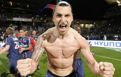 Lý do lãng xẹt khiến Ibra suýt bị giết bởi sát thủ