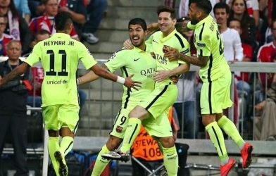 Barca thông báo về chấn thương của Suarez