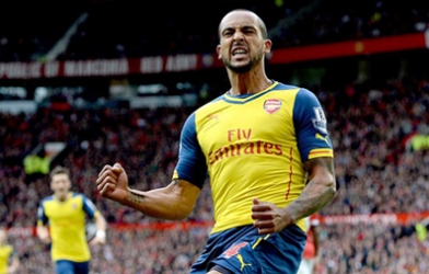 Theo Walcott ra “yêu sách” với Arsenal