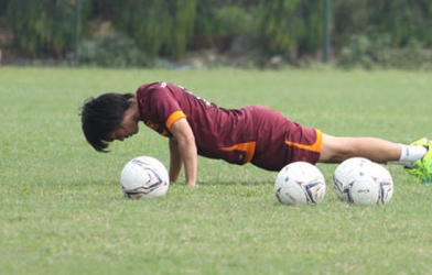 Tuấn Anh chia tay U23 Việt Nam vì chấn thương