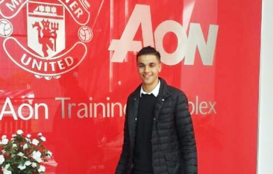 MU chính thức có thủ môn mới