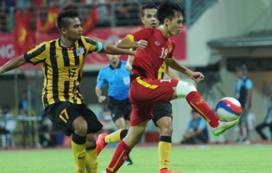 VIDEO: Bàn thắng đầu tiên của Văn Toàn ở SEA Games 28