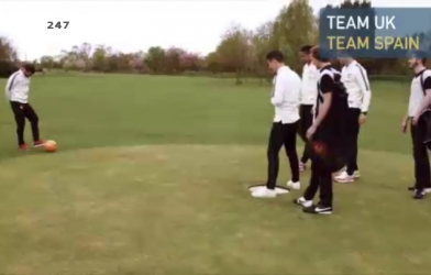 VIDEO: Sao MU so tài chơi golf bằng bóng đá