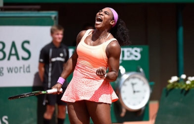 Roland Garros 2015: Thắng vất, Serena gặp Safarova tại chung kết