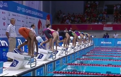 Video SEA Games 28: Chung kết 50m bơi tự do nữ - Nguyễn Diệp Phương Trâm