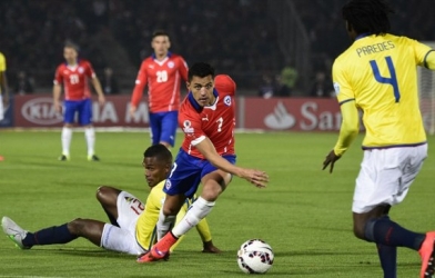 Video clip bàn thắng: Chile 2-0 Ecuador (Copa America 2015)