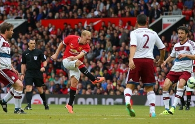 Video clip bàn thắng: Huyền thoại MU 4-2 Huyền thoại Bayern (Giao hữu)