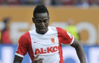 Chelsea nhắm tài năng trẻ Ghana thay Filipe Luis