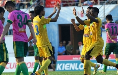 Video clip bàn thắng: Hải Phòng 3-2 Đồng Tháp (Vòng 1/8 cup quốc gia 2015)