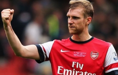 Cựu cầu thủ MU chê bai hậu vệ Arsenal