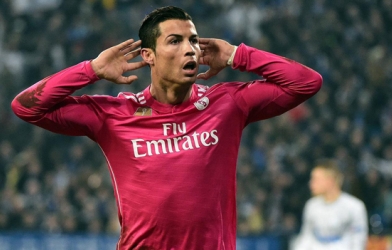 Cristiano Ronaldo chính thức lên tiếng về tương lai