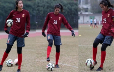 VIDEO: Zhao Lina - Nữ thủ môn xinh đẹp của bóng đá Trung Quốc