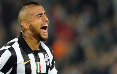 Báo chí Chile đưa tin Vidal ký hợp đồng với Real