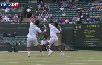 VIDEO: Pha bóng Lý Hoàng Nam song kiếm hợp bích cùng đồng đội ở chung kết Wimbledon