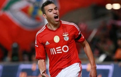 Thêm bằng chứng Nicolas Gaitan sẽ gia nhập Man Utd