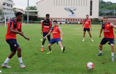 Barclays Asia Trophy: Arsenal vs Everton, 19h30 ngày 18/7