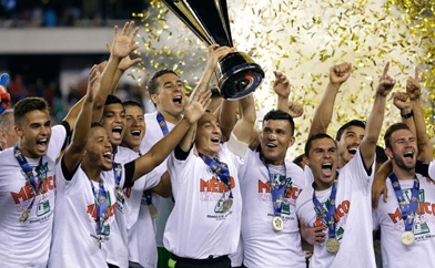 Hạ Jamaica, Mexico lần thứ 10 vô địch Gold Cup