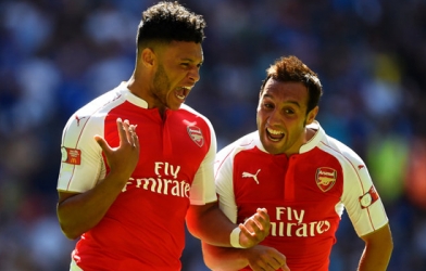 Arsenal đánh bại Chelsea để vô địch Siêu cúp Anh