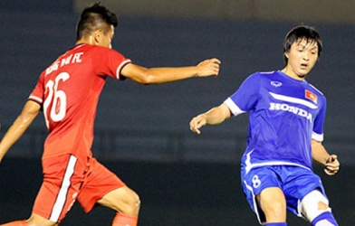 Cầu thủ Cần Thơ 'ngán' Tuấn Anh hơn Công Phượng