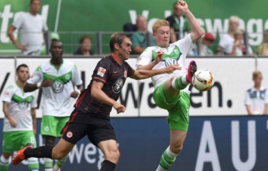 Video bàn thắng: Wolfsburg 2-1 Frankfurt (Vòng 1 - VĐQG Đức 2015/16)