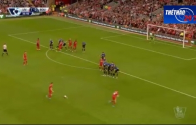 VIDEO: Pha phối hợp đá phạt tinh quái của các cầu thủ Liverpool