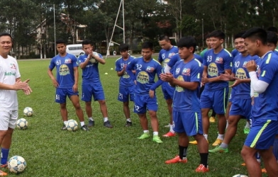 Điểm tin thể thao trưa 18/8: Lời hứa của tân HLV HAGL