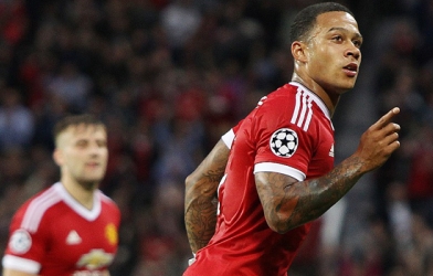 Memphis Depay là 'quả đấm thép' của Van Gaal