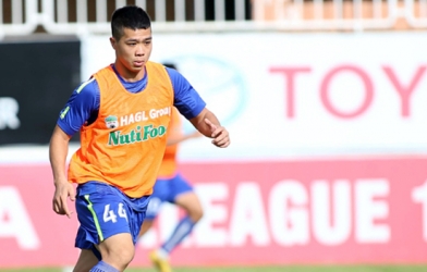 Báo động cho HAGL: Công Phượng và 900 phút không ghi bàn