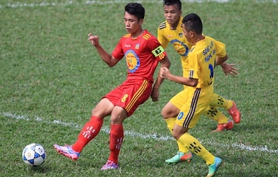 Ai sẽ lĩnh xướng hàng công U19 Việt Nam?