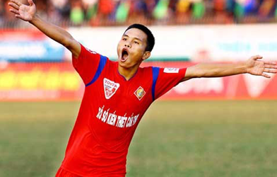 Kỷ lục ghi bàn ở V-League của Công Vinh bị phá
