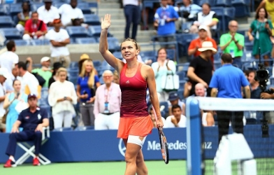 US Open 2015: Thắng Azarenka, Halep gặp Pennetta tại bán kết
