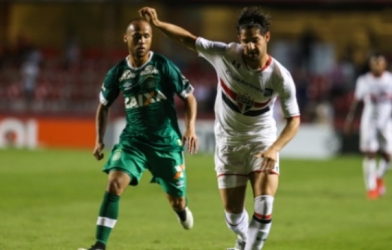 VIDEO: Siêu phẩm sút xa tuyệt đẹp của Alexandre Pato tại Brazil