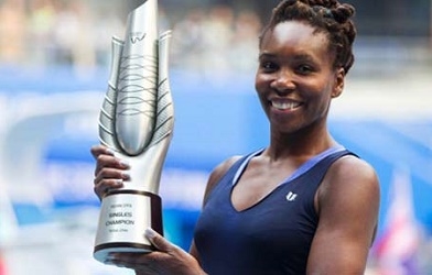 Venus vô địch giải quần vợt Vũ Hán, Ferrer vào CK Malaysia Open