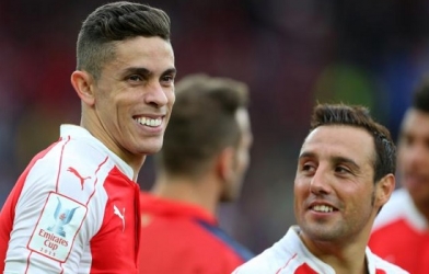 Sao Arsenal tiết lộ về “quá khứ dữ dội”