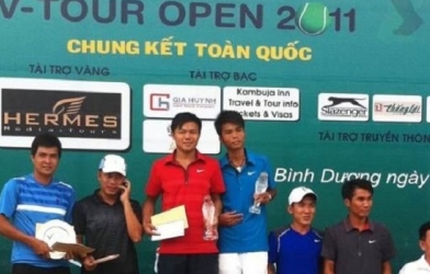 Hiếu “trâu đất”- Hậu “Hà Nam”: cặp đôi hoàn hảo của tennis phủi