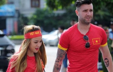 Trung vệ Hà Lan lấy tên thuần Việt khi nhập tịch