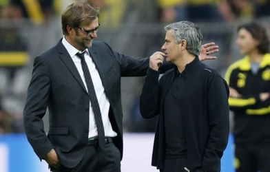 Đại chiến Chelsea và Liverpool bắt đầu nóng