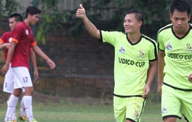 Hàng Đẫy mở cửa miễn phí cho CĐV xem Thành Lương đá “phủi”