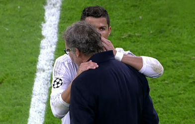 Hé lộ thông điệp bí mật Ronaldo đã nói với HLV PSG