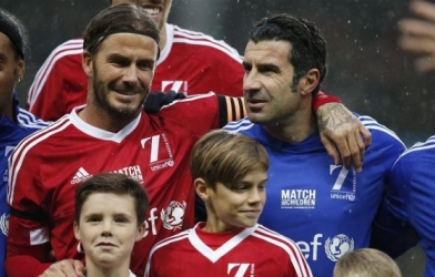 VIDEO: Beckham tái xuất sân cỏ với những pha chuyền bóng tuyệt đỉnh