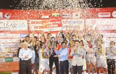 “Công Phượng lẽ ra phải có mặt trong đề cử QBV Việt Nam”