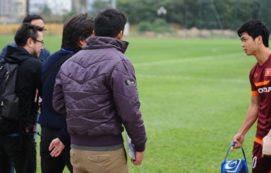 Thầy trò Miura ‘né’ truyền thông Nhật Bản