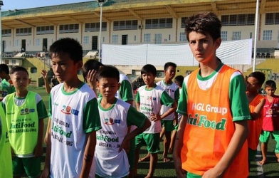 Học viện Nutifood HAGL JMG trước cơ hội chiêu mộ tuyển thủ U12 Úc