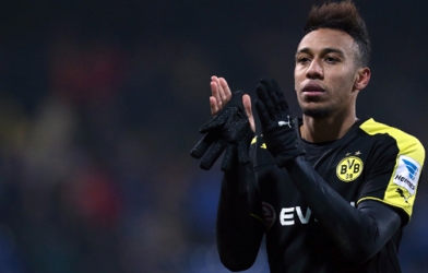Emerick Aubameyang bỏ tập đòi tới Arsenal