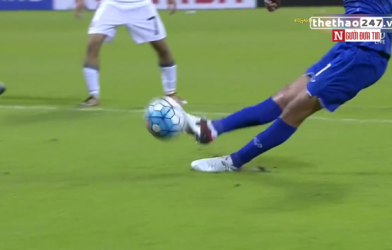 VIDEO: Cầu thủ U23 Thái Lan tái hiện cú sút trượt pen kinh điển của Terry