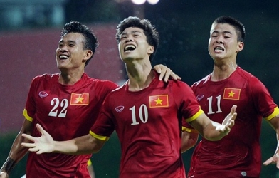 Công Phượng sáng cửa đoạt giải cầu thủ được yêu thích nhất năm