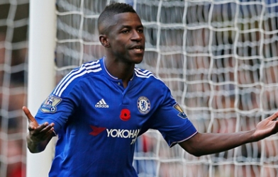 Đối thủ của B.Bình Dương chi 20 triệu bảng mua sao Chelsea