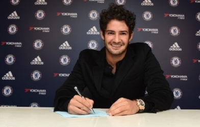 Pato chính thức cập bến Chelsea